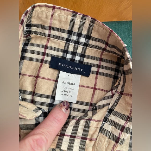 BURBERRY Upscale Boys L/S Nova Check Button Down🔥EUC/Flawless/ Size 4🔥 - Picture 14 of 15